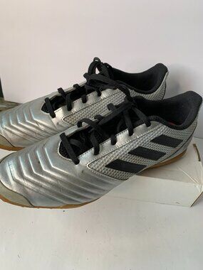 ADIDAS 19.4 SALA MENS INDOOR SOCCER SHOES SNEAKERS PREDATOR SIZE 11.5  753002